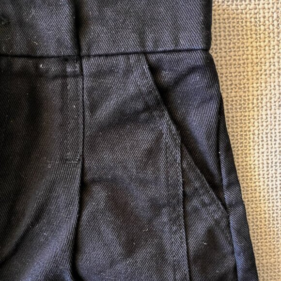 ZARA Women’s Black Denim High-Waisted Tapered Shorts – Zip Front Size XS - Picture 3 of 5